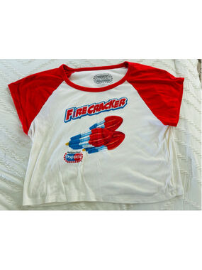 Women's Popsicle Firecracker Graphic cropped Tee, Size 2X, White and Red
